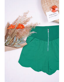 Fine Elastic High Waist Zip Front Wave Hem Short Pants (Green)